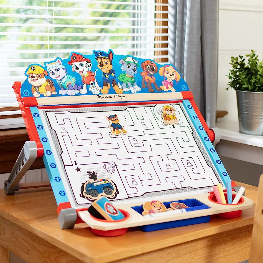 Tabletop art center 33pc/Tabelë shkrimi magnetike 'Paw Patrol'- Melissa&Doug