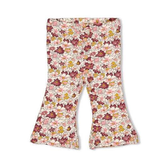 Pantallona te gjtata me lule/ Flared pants AOP - Wild Flowers/ Feetje