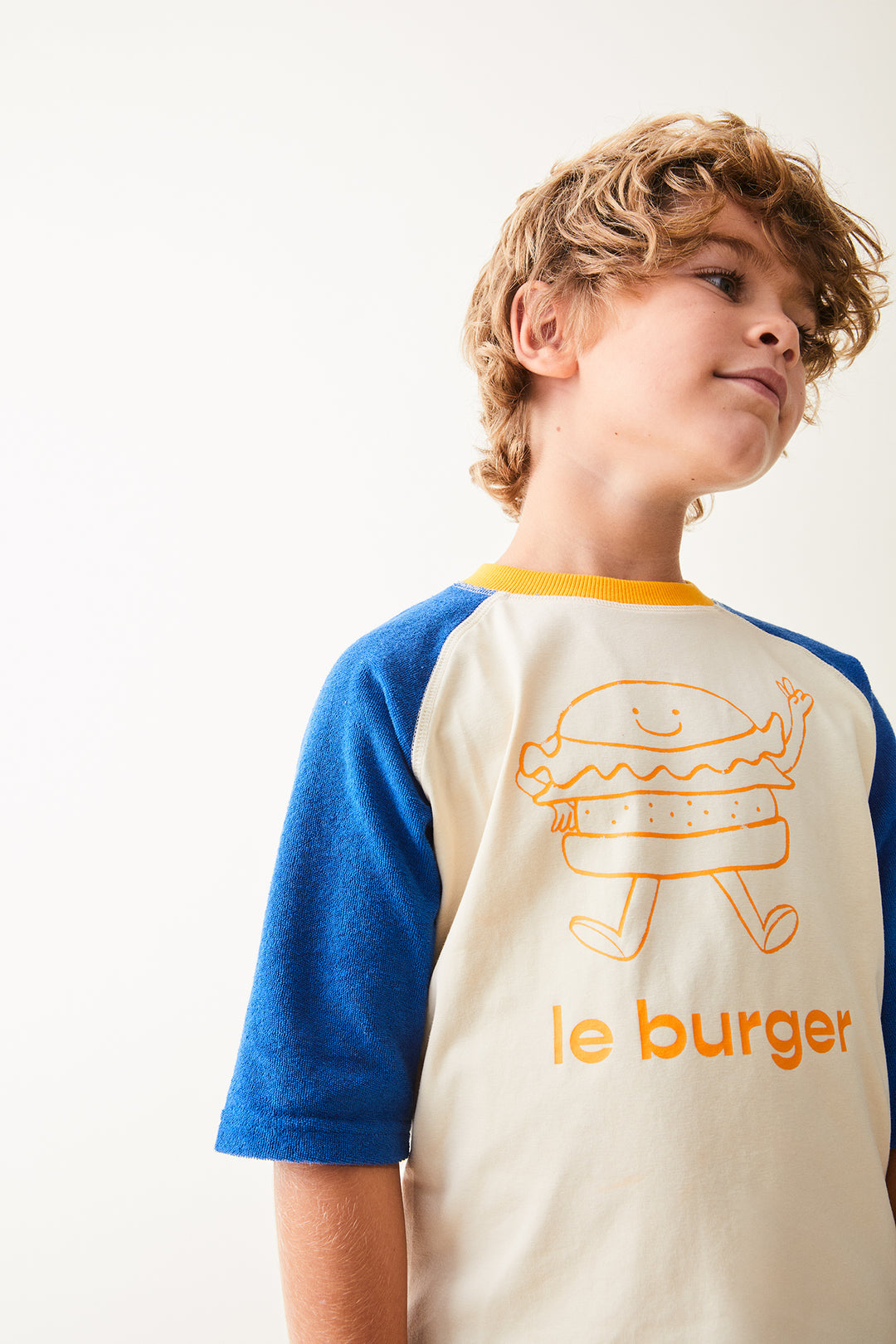 Bluze me menge te shkurtra krem me blu me burger/Cinta-Top -Maison Tadaboum