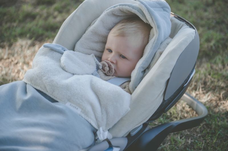 Mbulese per sexholinon /car seat cover 0+ 3 points antwerp steel grey-Koeka