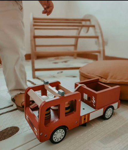 Toy fire truck/Zjarrfikse druri-Kid's Concept