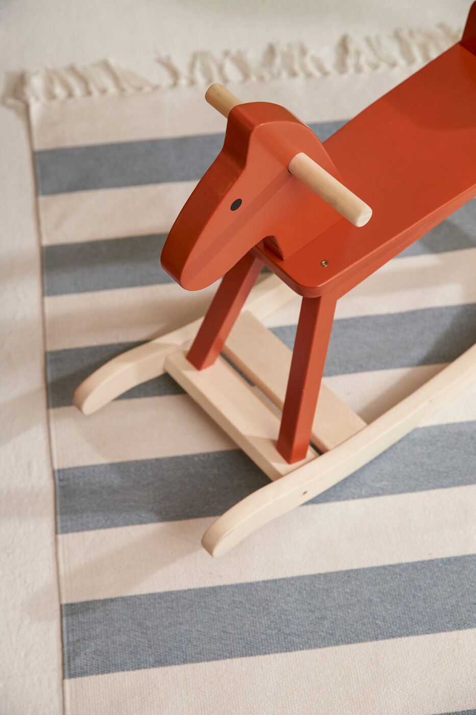 Rocking horse orange /Kalë lëkundës prej druri-Kid's Concept