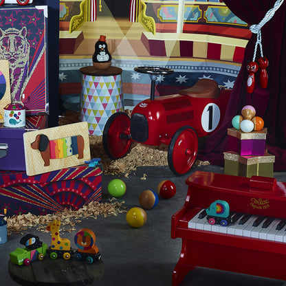 Piano e kuqe me 18 taste me fletë muzikore/Red piano with scores/ Vilac